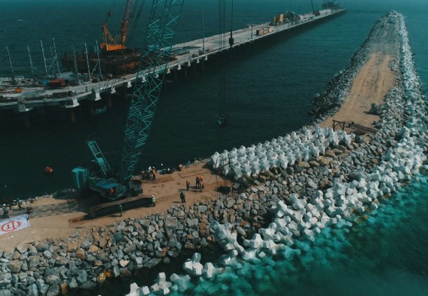 Break-water-Accropode-Construction-Project-1